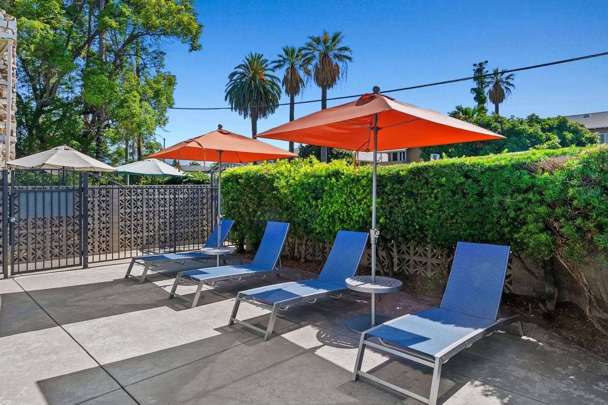Apartment for rent at 1121 S Atlantic Ave, Alhambra, CA 91801