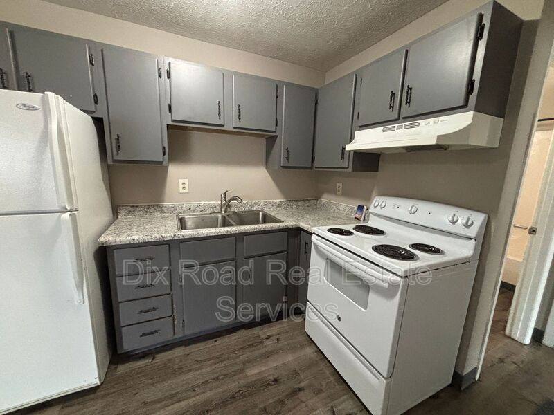 Apartment for rent at 430 Bellbrook Ave #10, Xenia, OH 45385