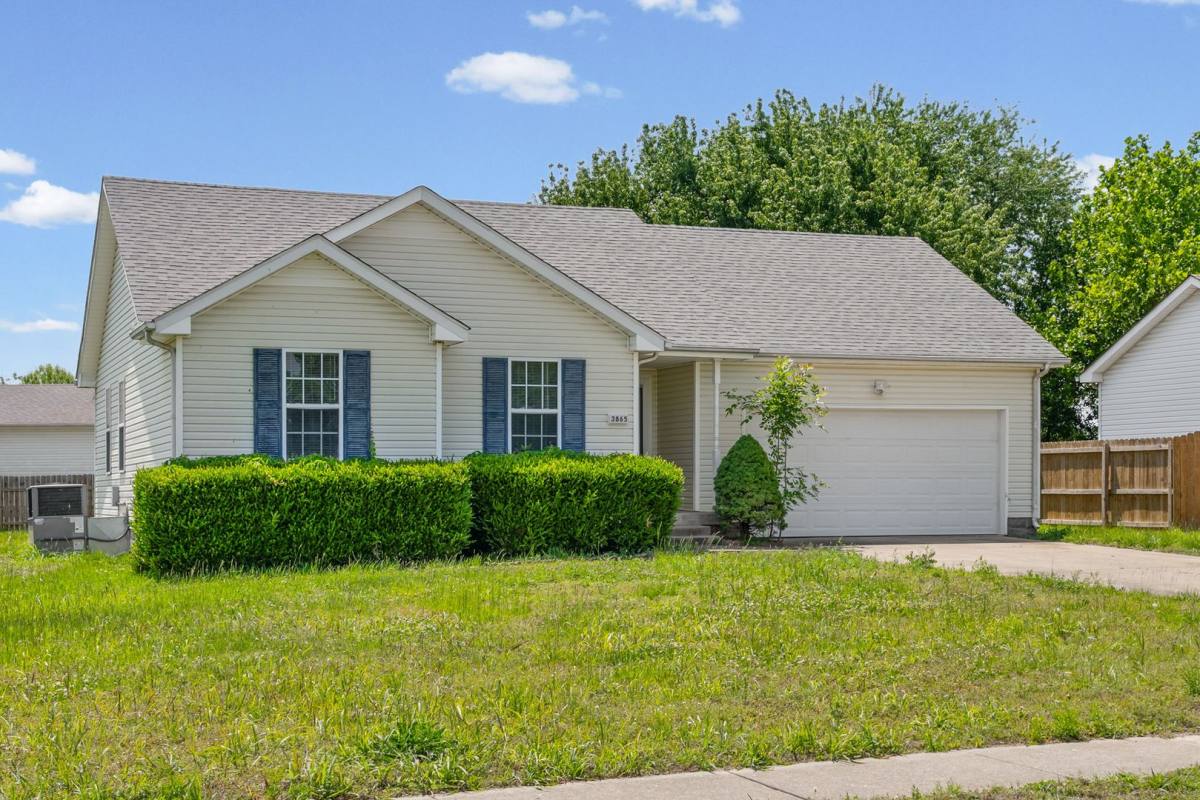 House for rent at 3865 Roscommon Way, Clarksville, TN 37040