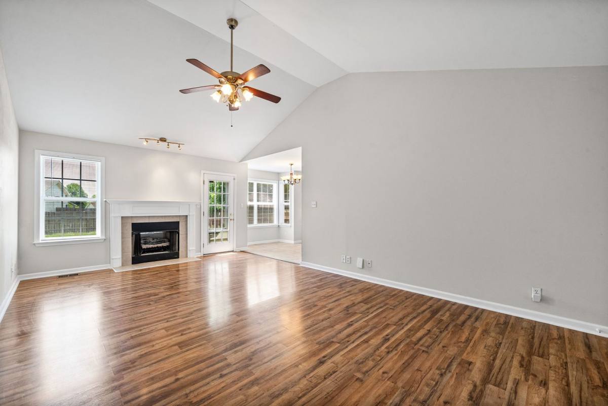 House for rent at 3865 Roscommon Way, Clarksville, TN 37040