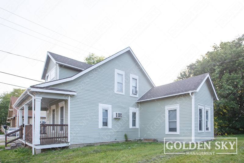 House for rent at 312 S Gharkey St, Muncie, IN 47305