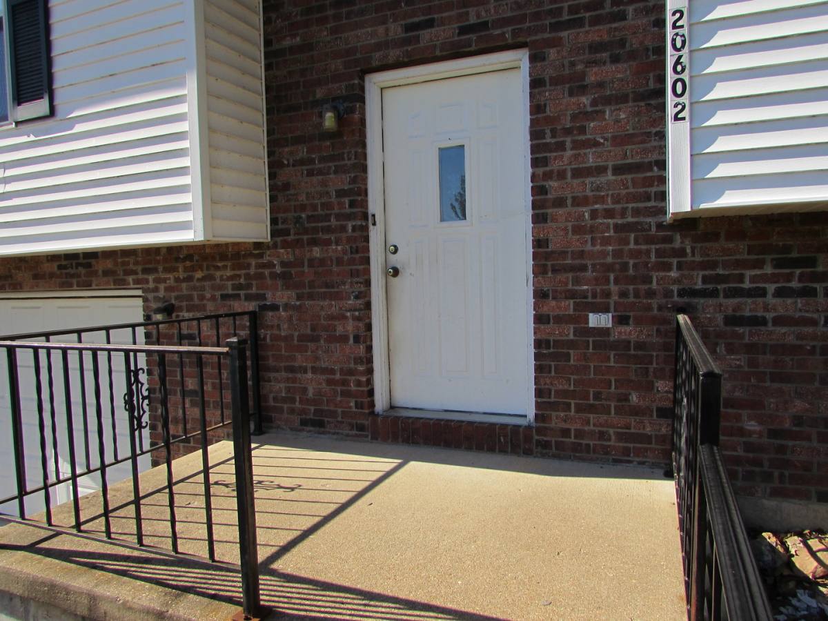 House for rent at 20602 Snicker Court, Waynesville, MO 65583