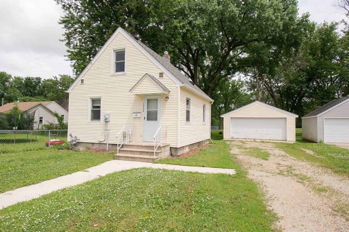House for rent at 1206 10th St NE, Austin, MN 55912