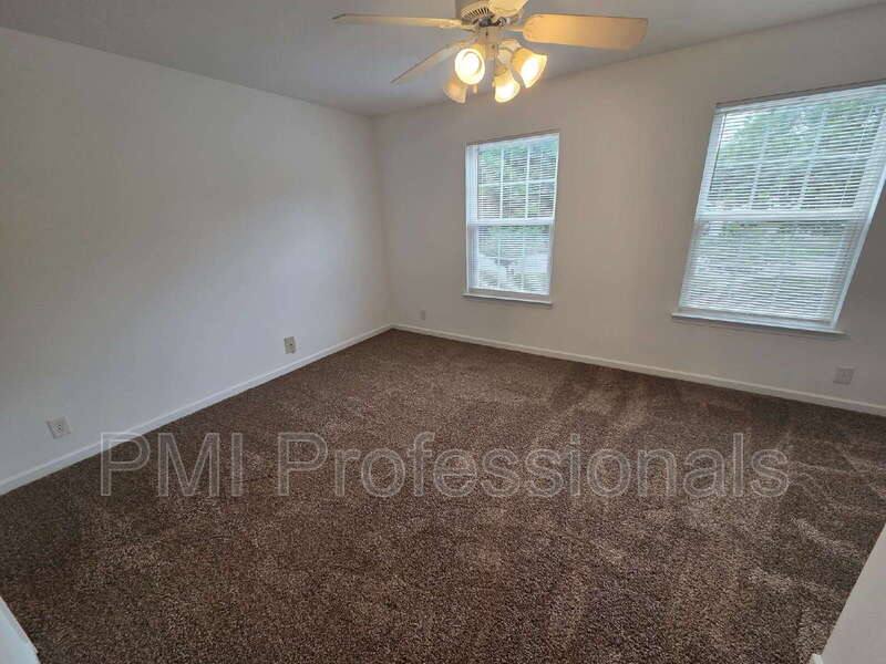 Townhouse for rent at 108 Oak Valley Circle, Smyrna, TN 37167