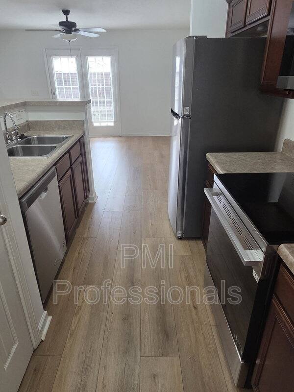 Townhouse for rent at 108 Oak Valley Circle, Smyrna, TN 37167