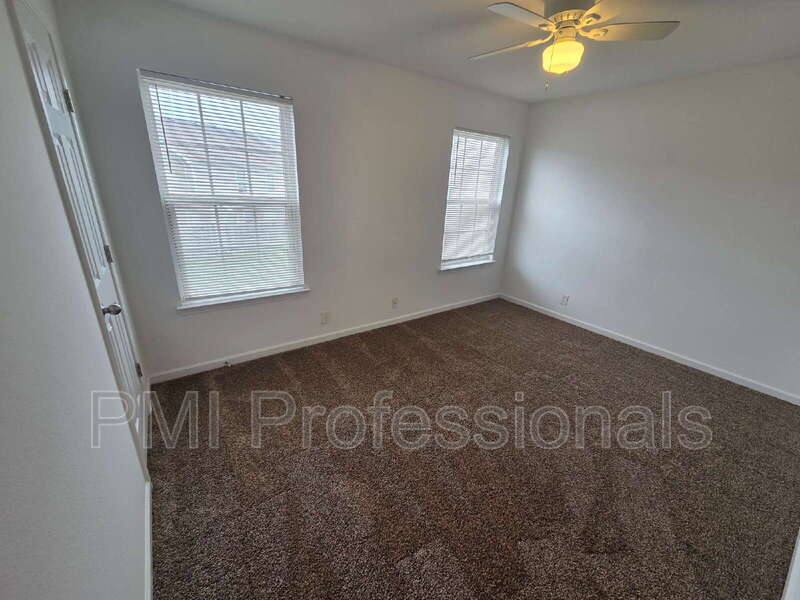 Townhouse for rent at 108 Oak Valley Circle, Smyrna, TN 37167
