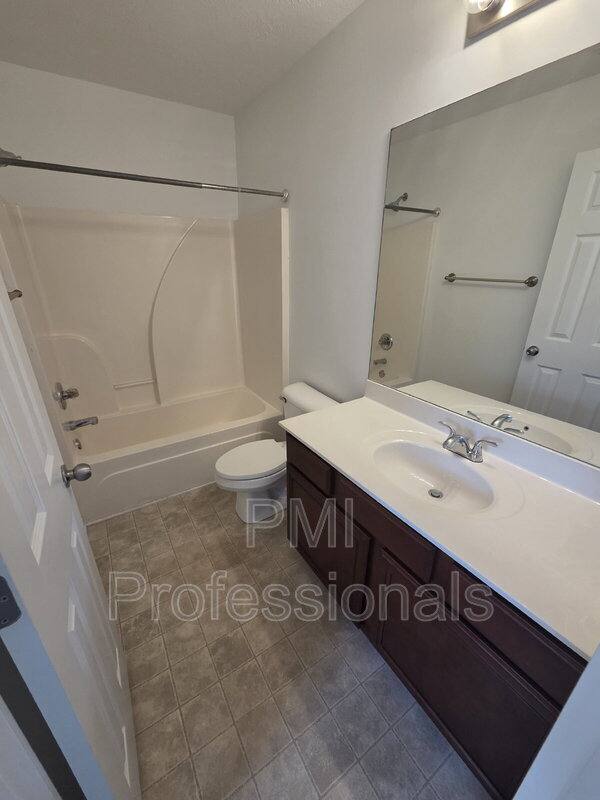 Townhouse for rent at 108 Oak Valley Circle, Smyrna, TN 37167