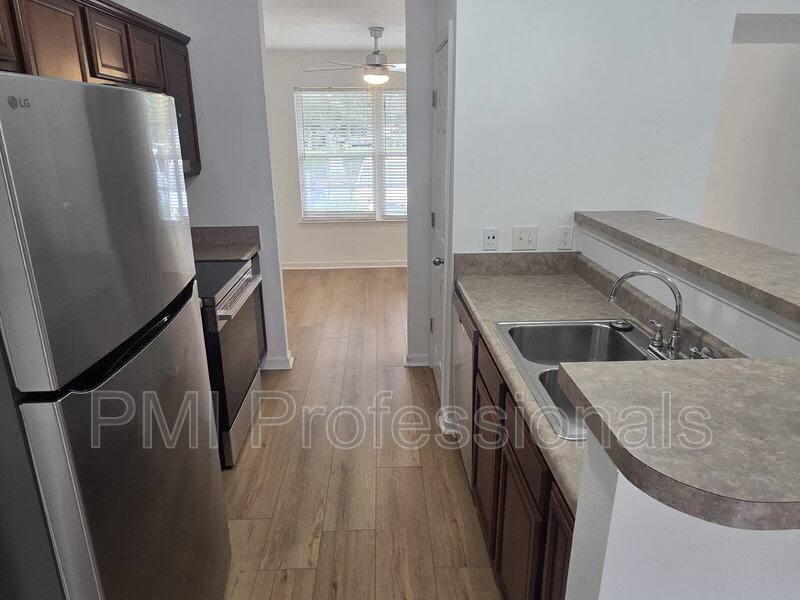 Townhouse for rent at 108 Oak Valley Circle, Smyrna, TN 37167