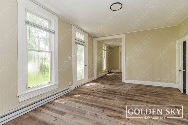 House for rent at 1117 E Washington St, Muncie, IN 47305
