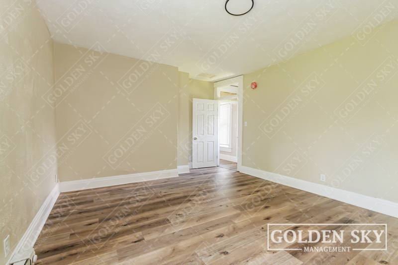 House for rent at 1117 E Washington St, Muncie, IN 47305