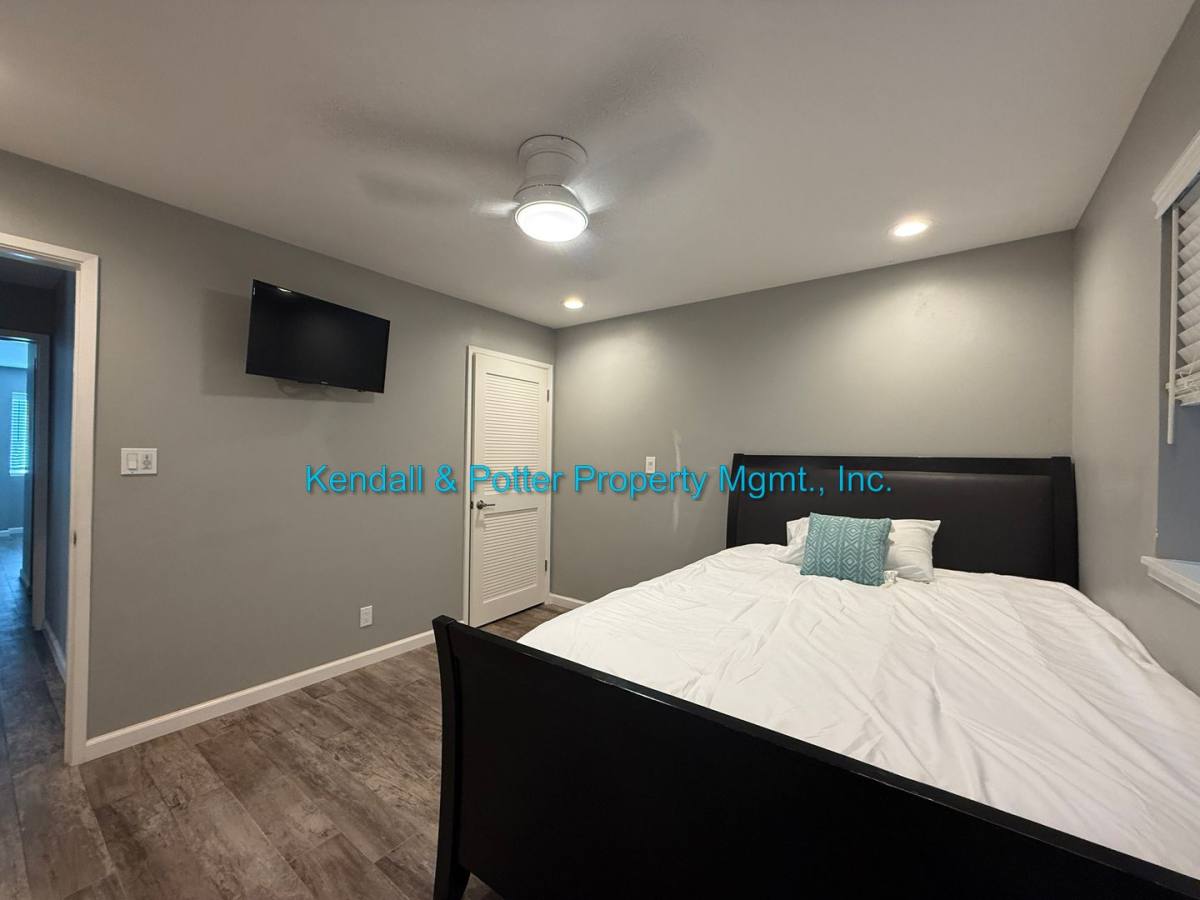 Apartment for rent at 200 5th Ave #4, Santa Cruz, CA 95062