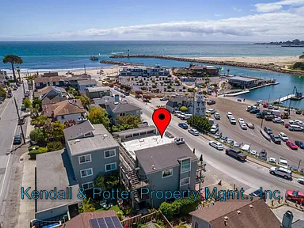 Apartment for rent at 200 5th Ave #4, Santa Cruz, CA 95062