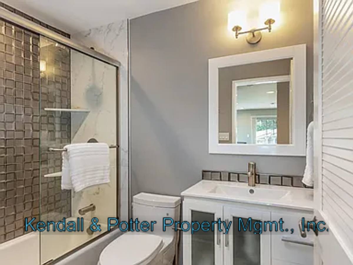Apartment for rent at 200 5th Ave #4, Santa Cruz, CA 95062