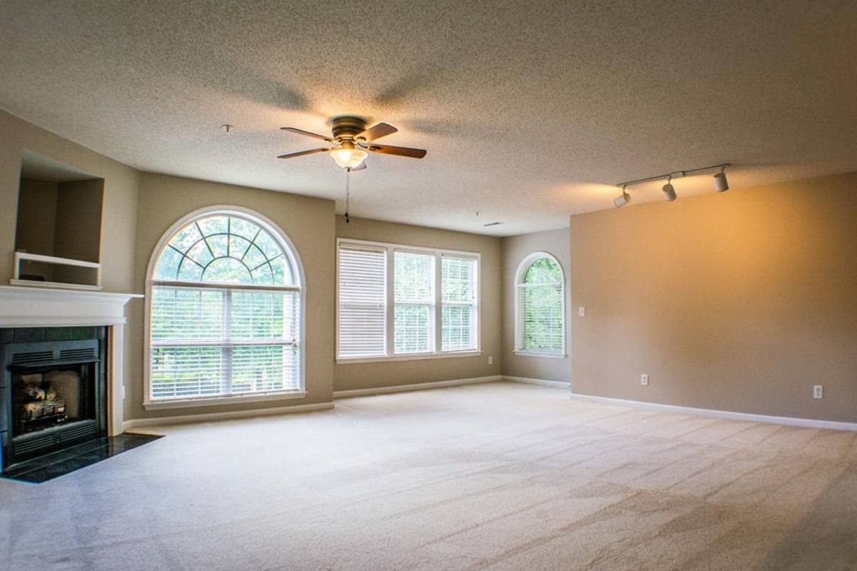 Condo for rent at 624 Ivy Glen Dr, Winston Salem, NC 27127