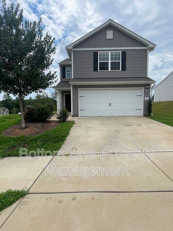 House for rent at 295 Windbreak Lane, Youngsville, NC 27596