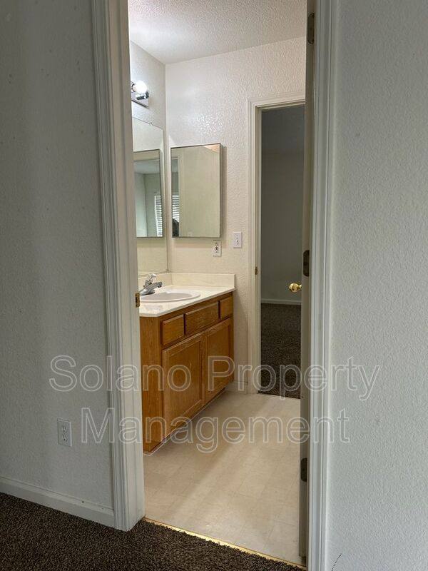 Apartment for rent at 200 Troon Court, Vacaville, CA 95687