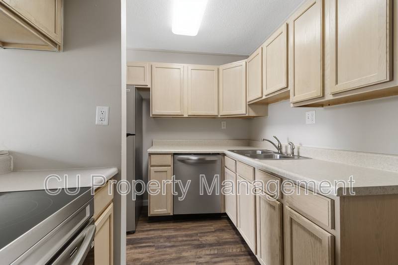 Apartment for rent at 1605 N Willow Rd #213, Urbana, IL 61801