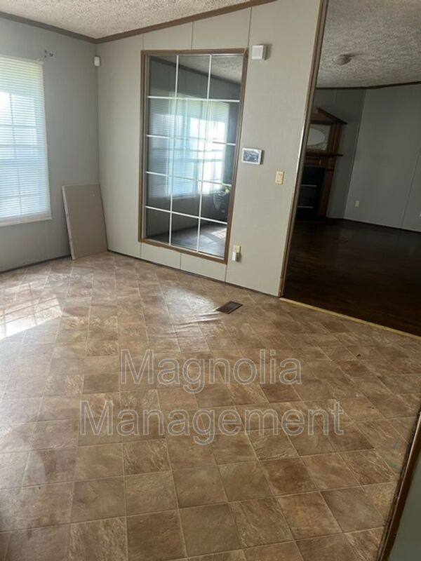 House for rent at 137 Cardinal Lane, Henderson, NC 27537