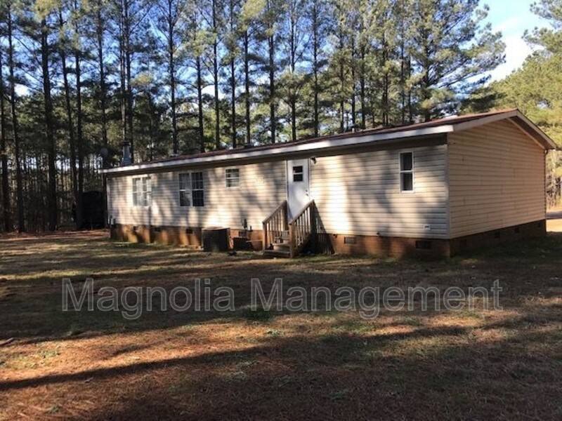House for rent at 137 Cardinal Lane, Henderson, NC 27537