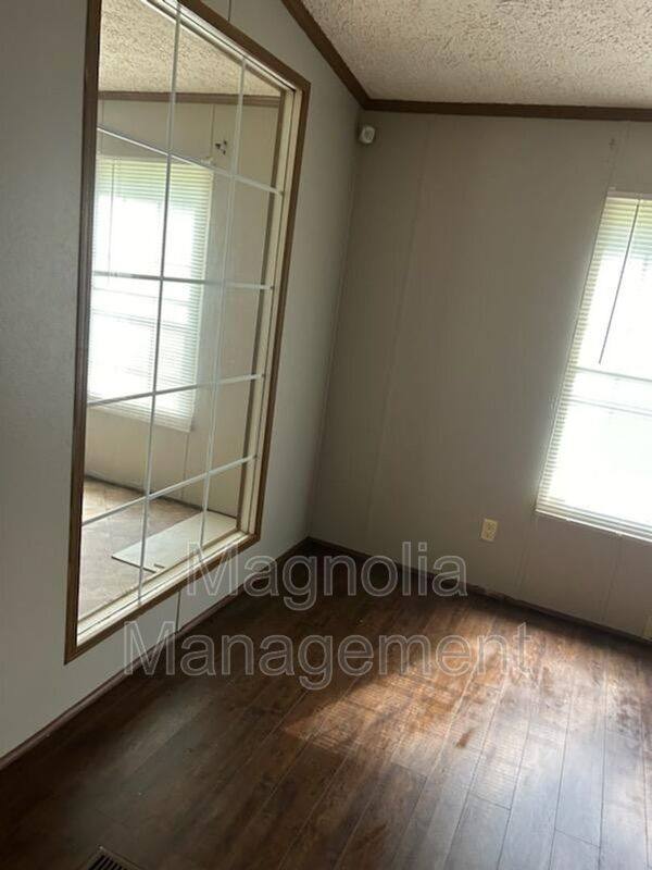 House for rent at 137 Cardinal Lane, Henderson, NC 27537