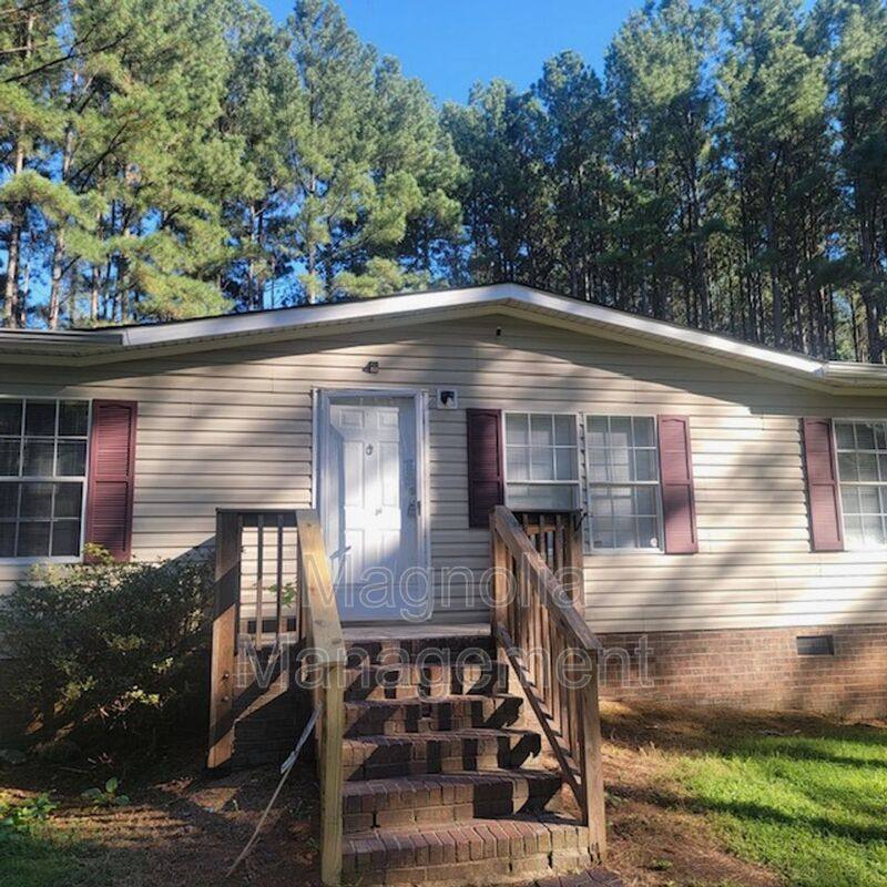 House for rent at 137 Cardinal Lane, Henderson, NC 27537