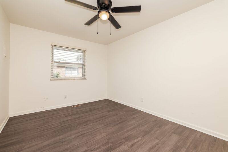 Apartment for rent at 2400-2406 Red Coach Dr, Springfield, OH 45503