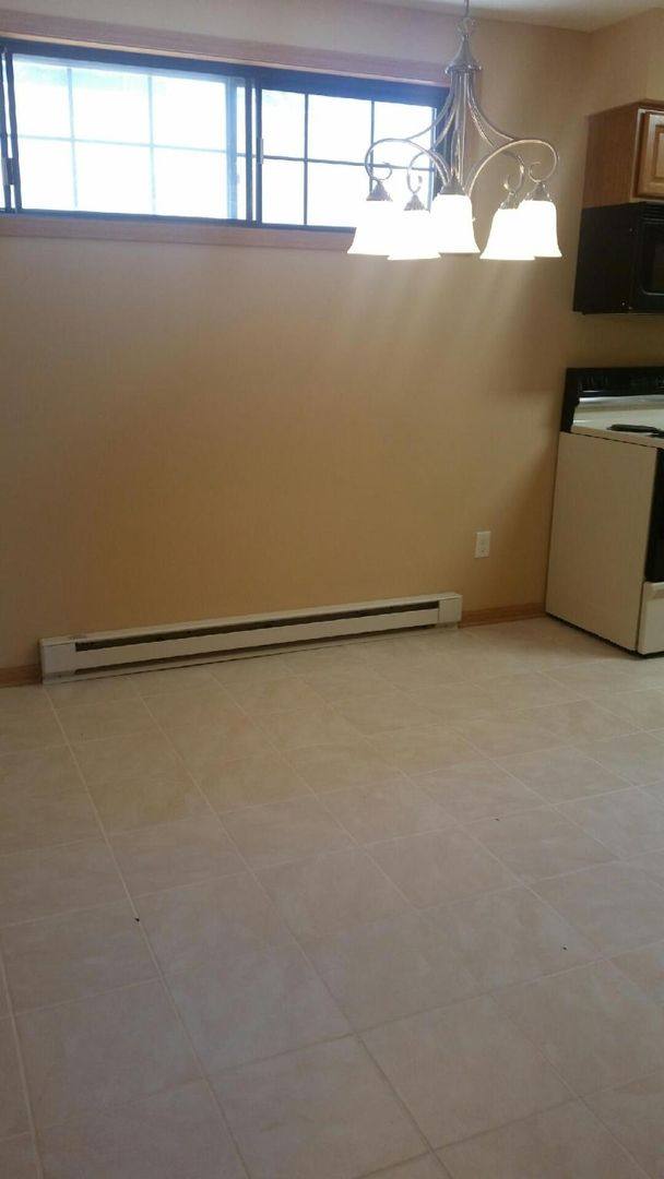 Apartment for rent at 207 201 125 121 Park Ave, Hartford, WI 53027