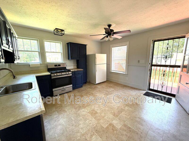 House for rent at 3101 Teal Ave, Louisville, KY 40213