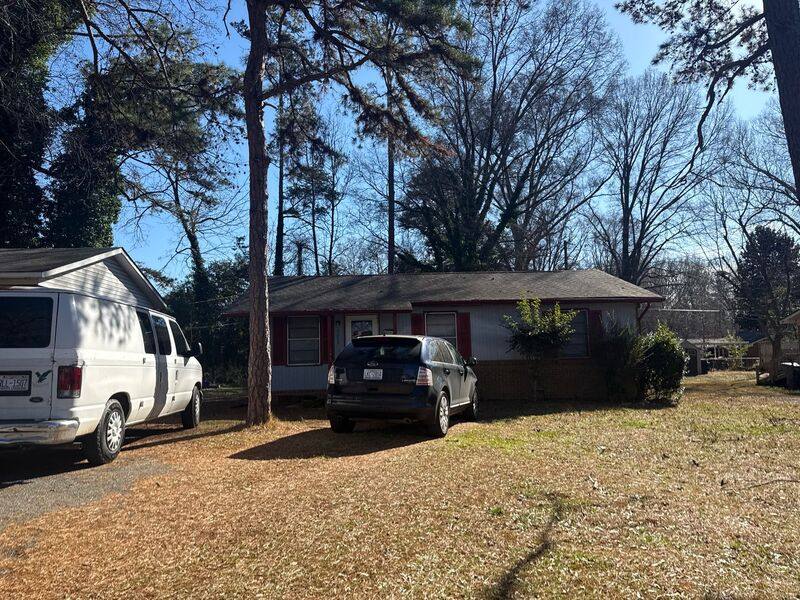 House for rent at 3025 Stancill Place, Charlotte, NC 28205