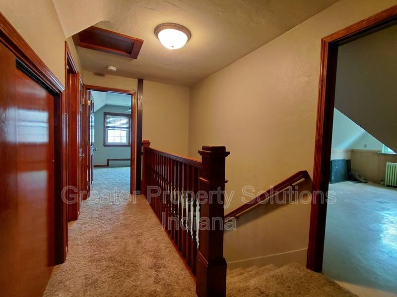 House for rent at 625 E S St, Crown Point, IN 46307