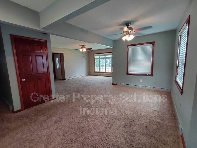House for rent at 625 E S St, Crown Point, IN 46307