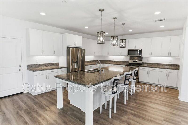 House for rent at 28817 Sedge Lane, Santa Clarita, CA 91350