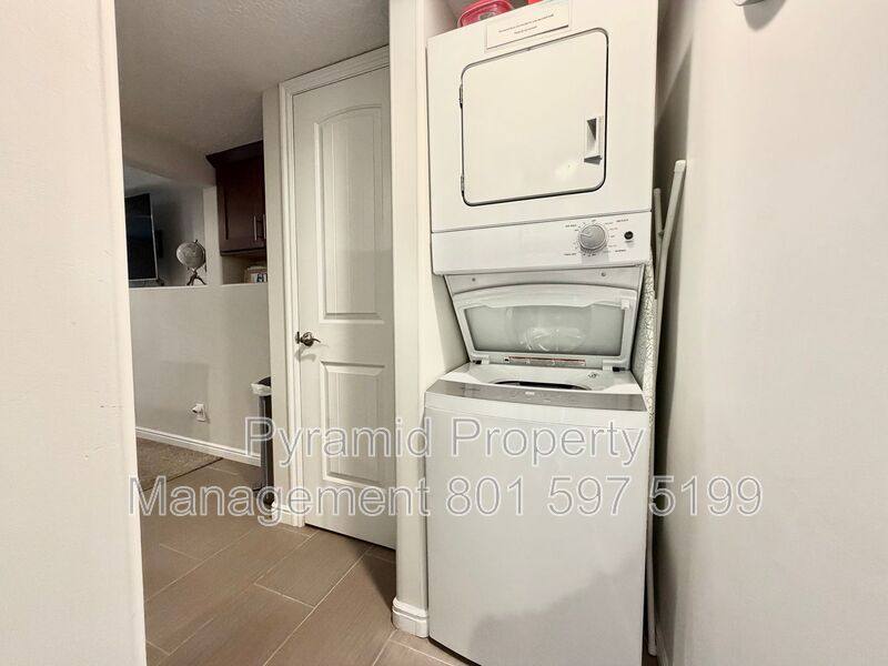 House for rent at 1994-1996 McClelland St 1994, Salt Lake City, UT 84105