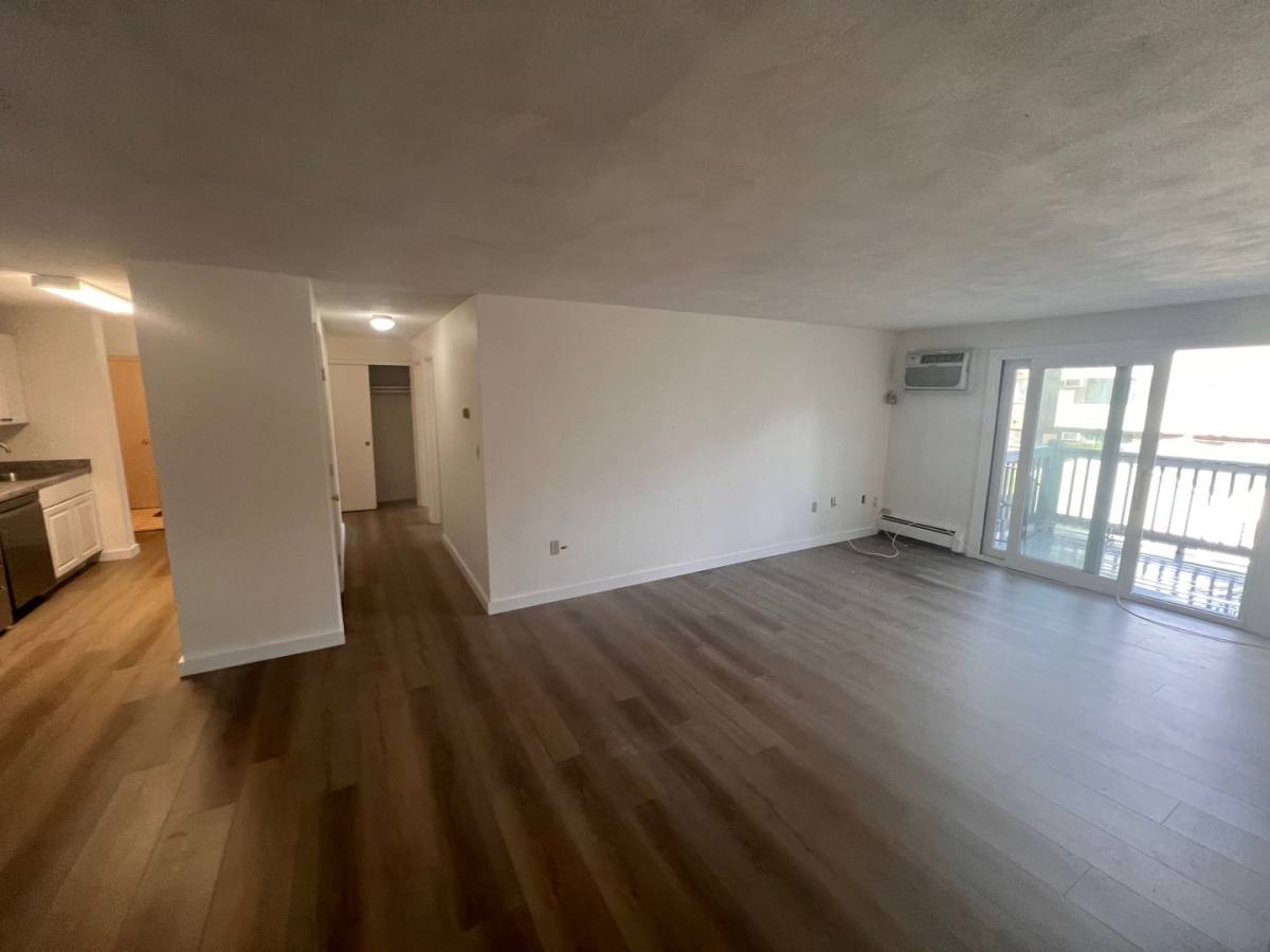 Condo for rent at 35 Andrew St #23, Manchester, NH 03104