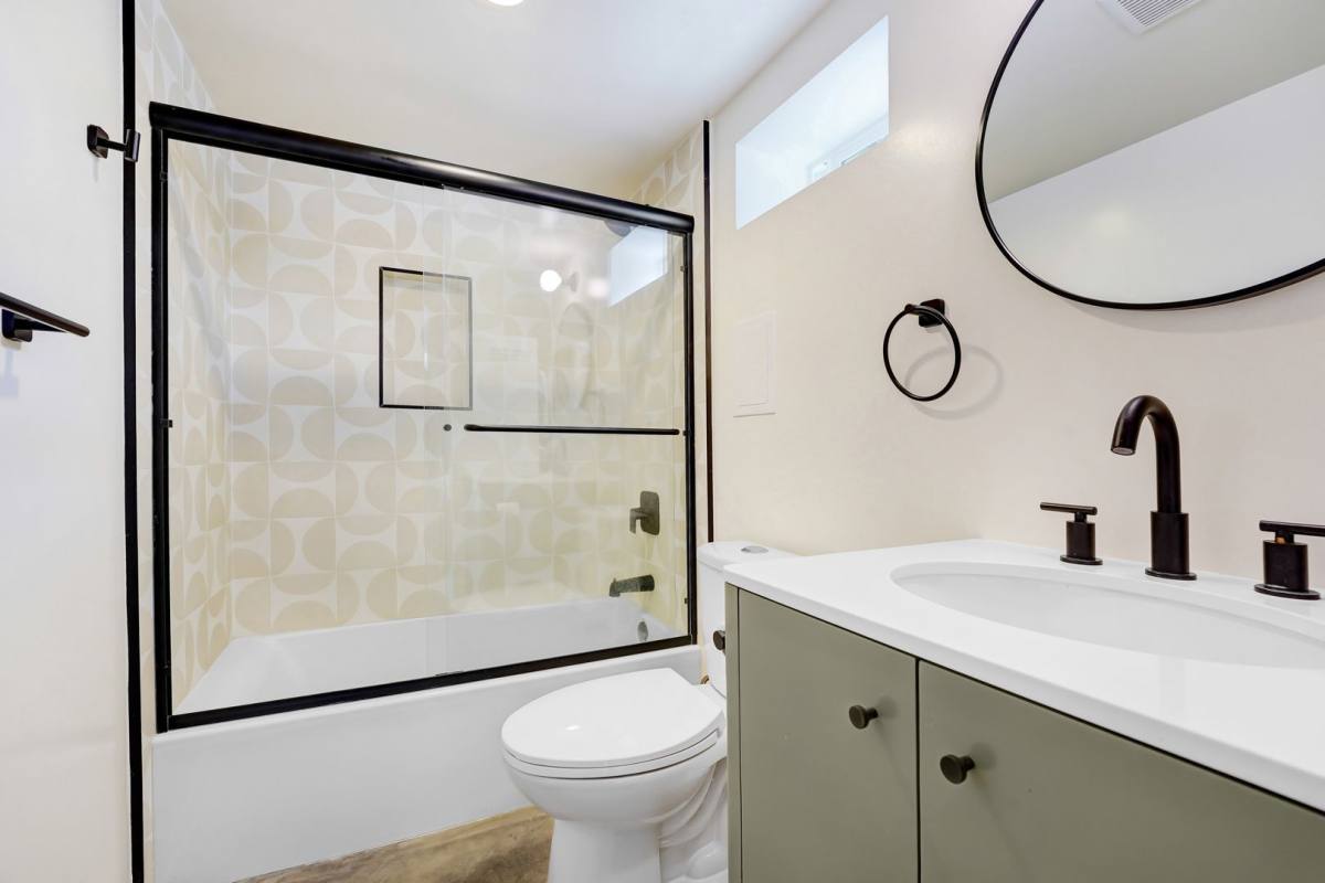 Apartment for rent at 265 Plymouth Dr, Pasadena, CA 91104