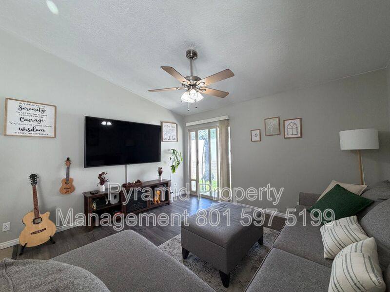 House for rent at 12894 S Cactus Berry Dr, Herriman, UT 84096
