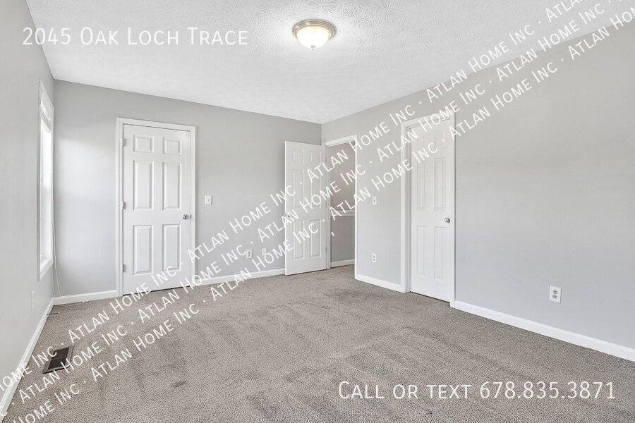 Townhouse for rent at 2045 Oak Loch Trace, Norcross, GA 30093