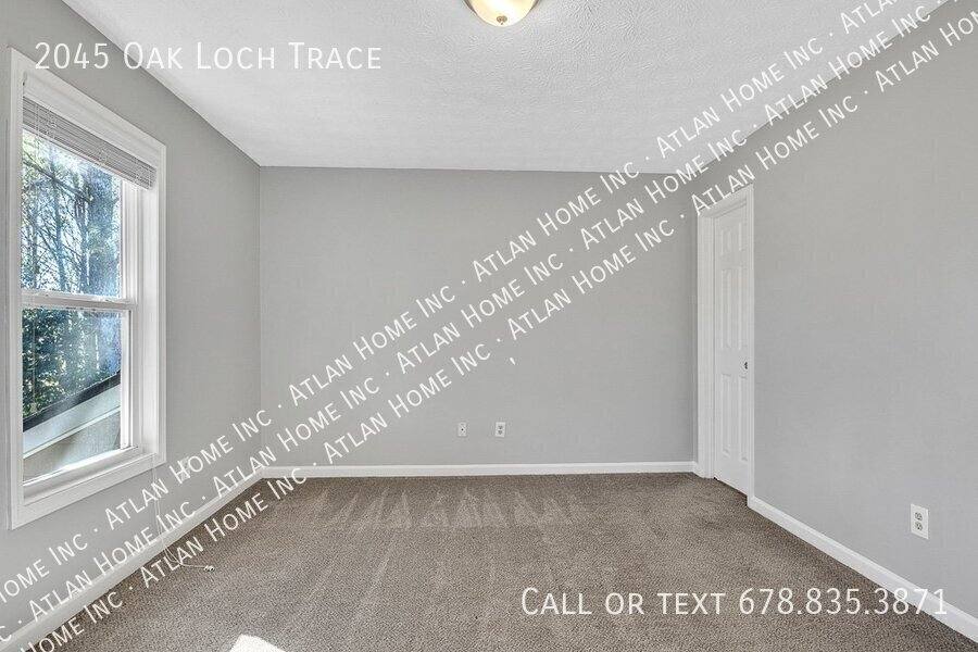 Townhouse for rent at 2045 Oak Loch Trace, Norcross, GA 30093