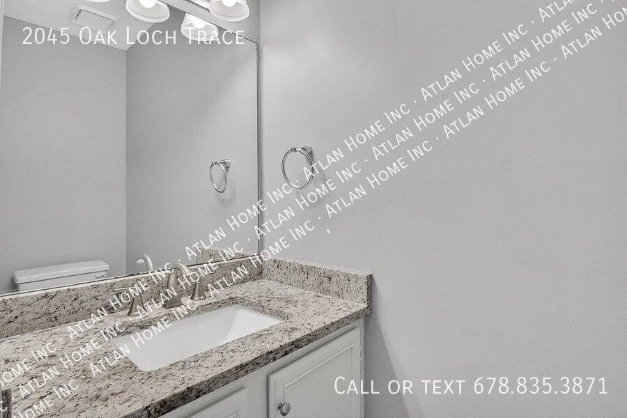 Townhouse for rent at 2045 Oak Loch Trace, Norcross, GA 30093