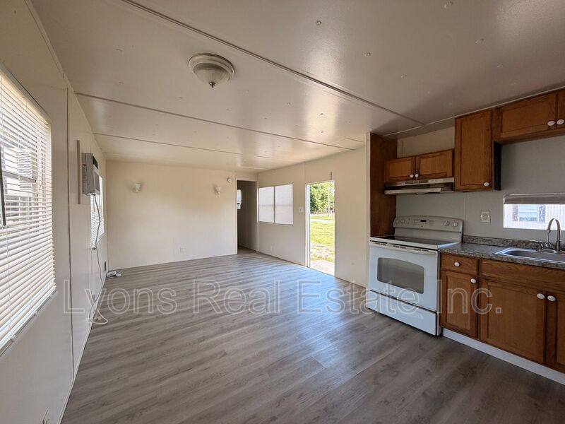 House for rent at 7869 Suncoast Dr, North Fort Myers, FL 33917