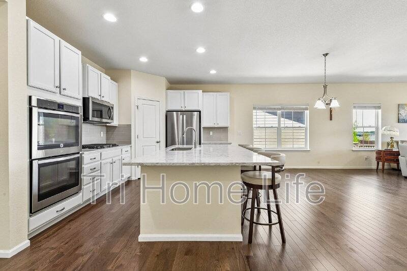 House for rent at 7956 S Grand Baker Way, Aurora, CO 80016