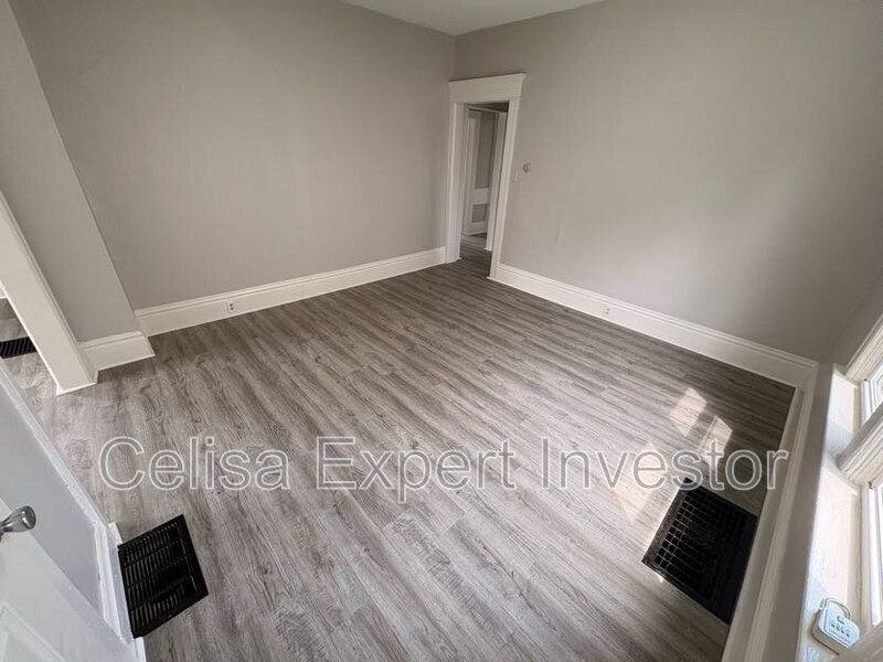 House for rent at 448 W Wildwood Ave, Fort Wayne, IN 46807