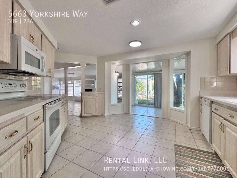 House for rent at 5663 Yorkshire Way, Sarasota, FL 34231
