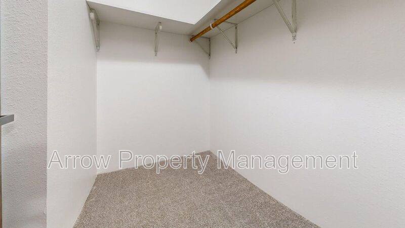 Apartment for rent at 207 E Arbor-308d, Bismarck, ND 58504