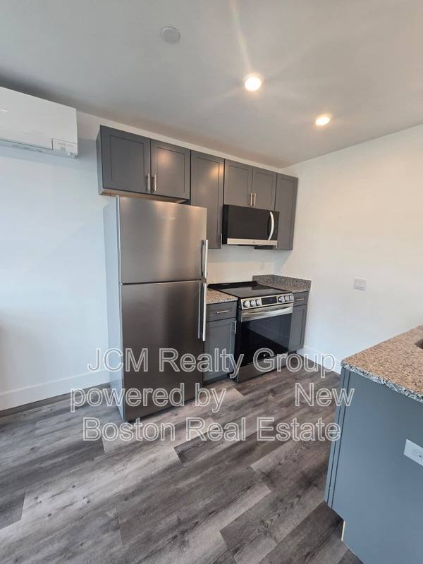 Apartment for rent at 585 Essex St #U-702, Lynn, MA 01902