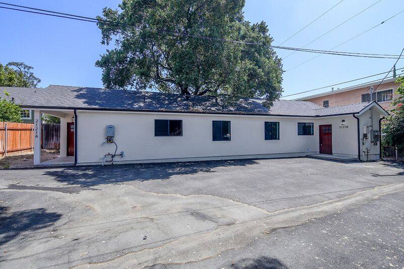 House for rent at 2121-2123 Glenada Ave, Montrose, CA 91020