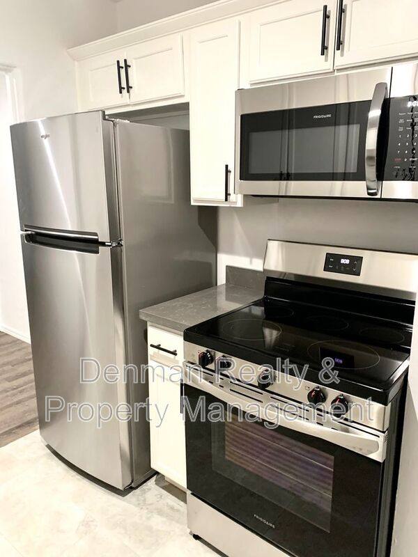 Townhouse for rent at 4306 N 12th St #6, Phoenix, AZ 85014