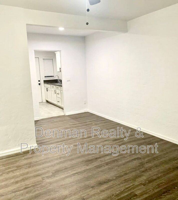Townhouse for rent at 4306 N 12th St #6, Phoenix, AZ 85014