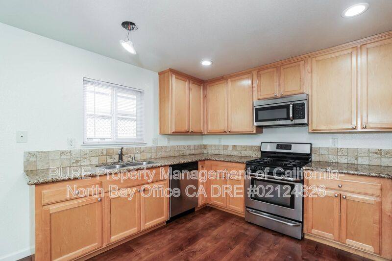 House for rent at 3465 Walnut Grove St, Santa Rosa, CA 95403