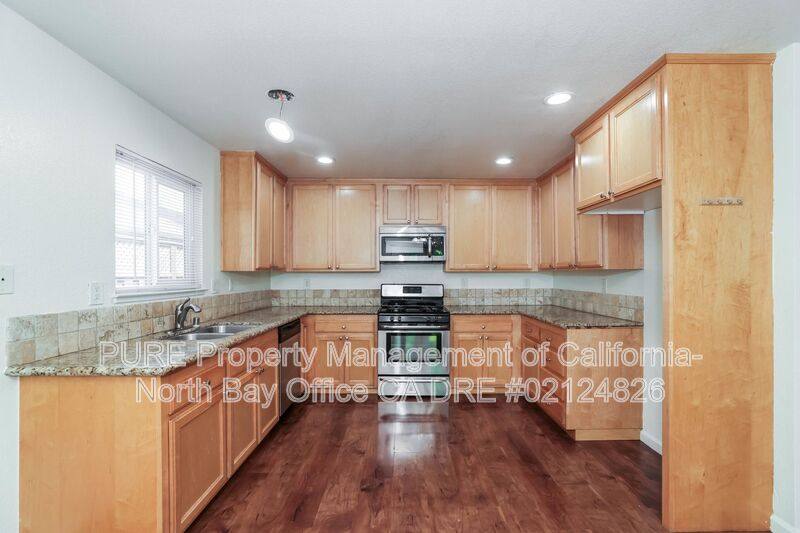 House for rent at 3465 Walnut Grove St, Santa Rosa, CA 95403